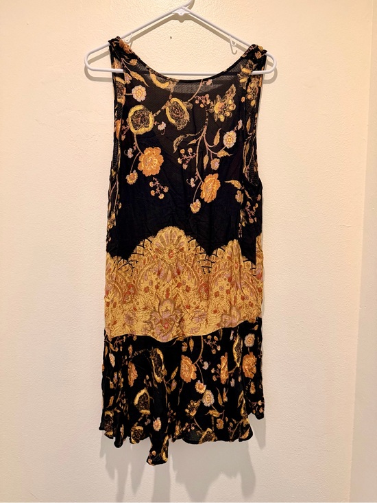 Free People Dresses & Skirts - Free People Boho Floral Black and Mustard Dress